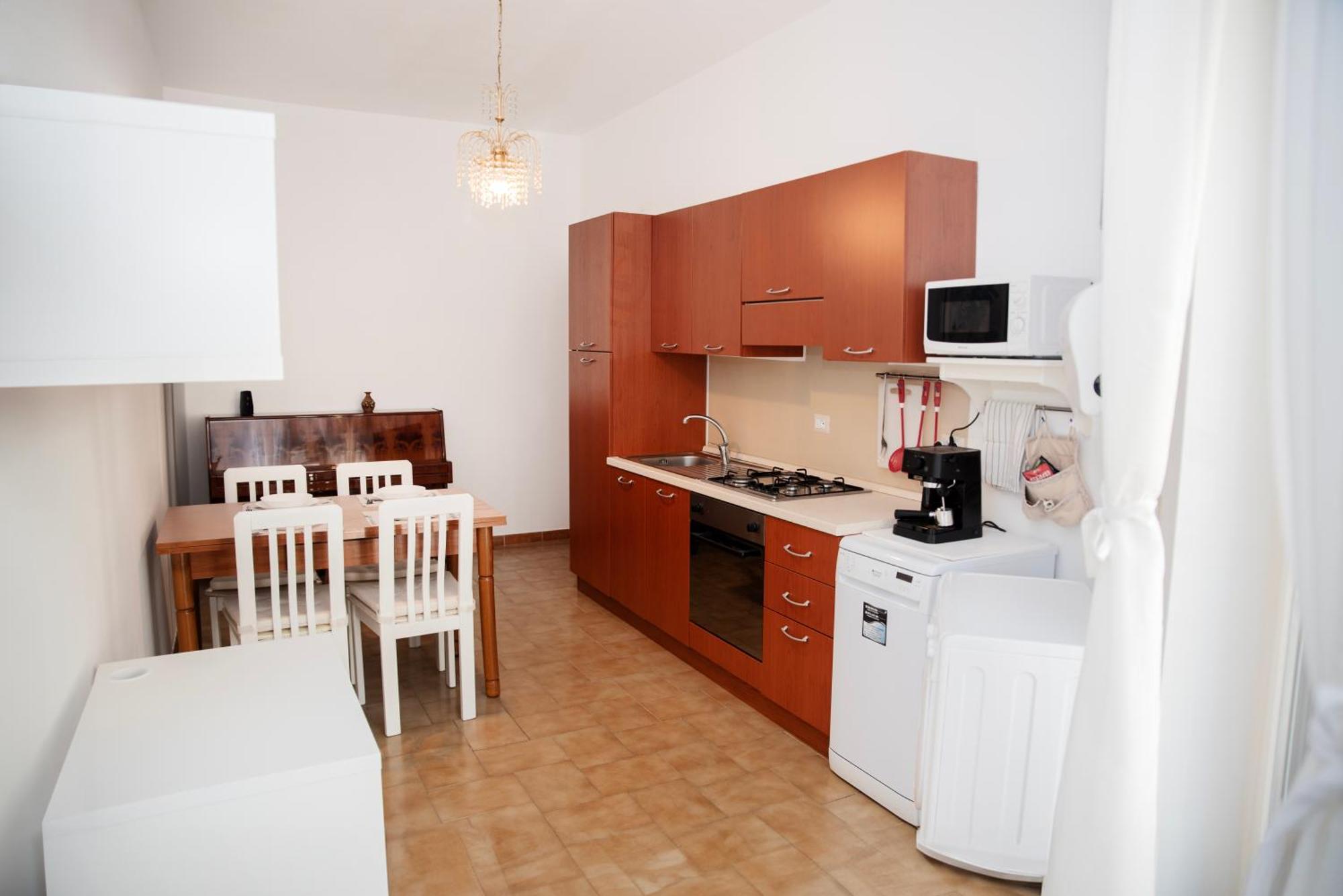 Apartment Casalina - Strategica E Accessoriata